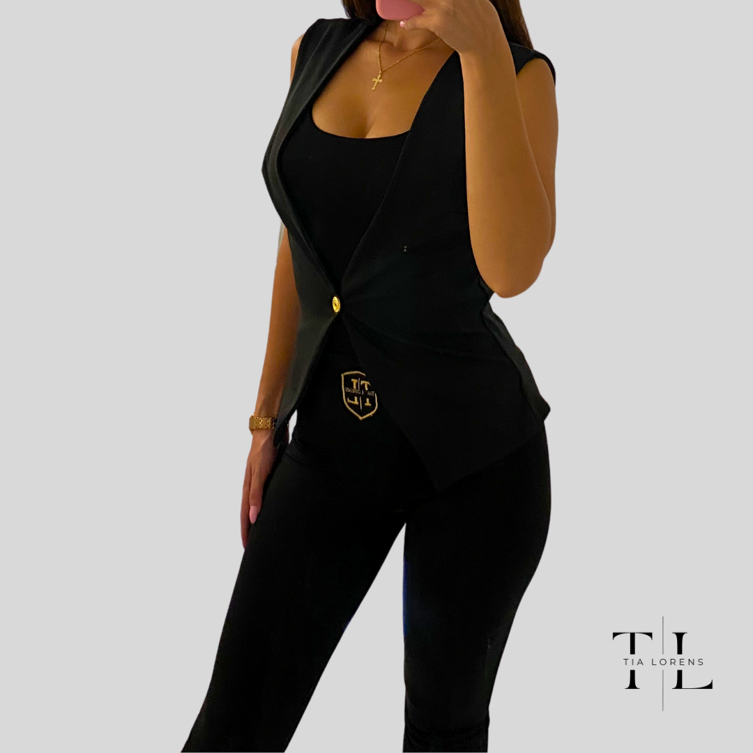 Tia Lorens Luxe Vest Set