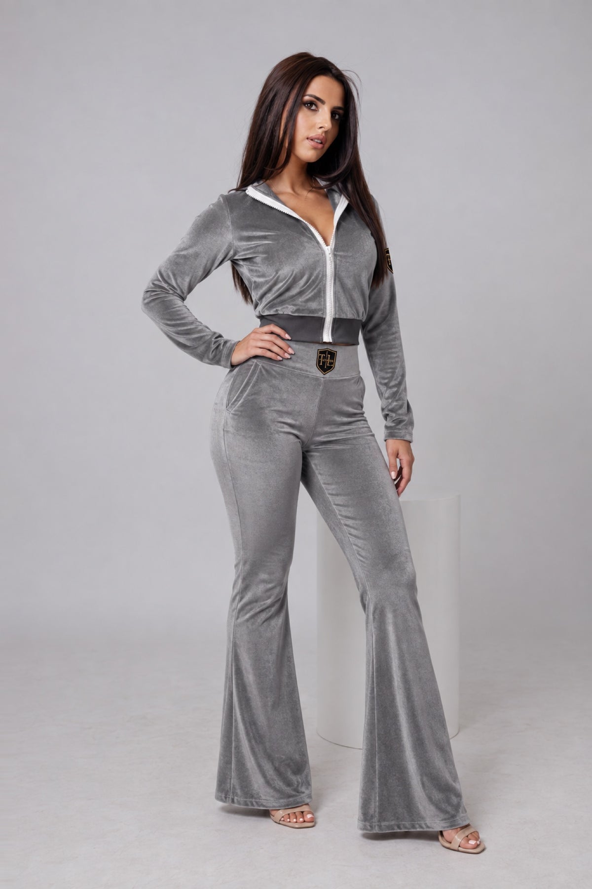 Tia Lorens Grey Tracksuit – 2