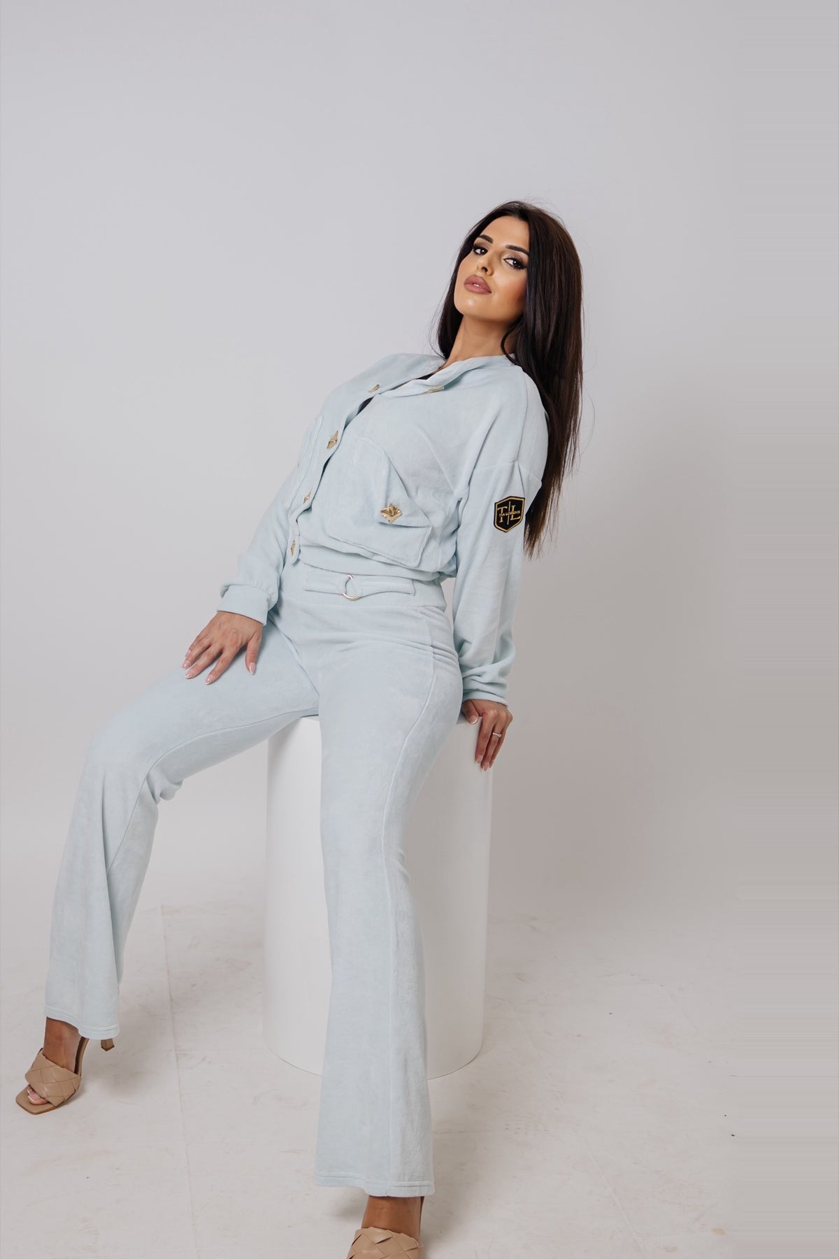 Tia Lorens Velvet Luxe Plush Set – Baby Blue – 7